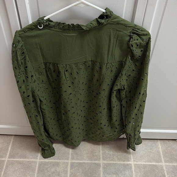 Pretty Garden Eyelet Blouse - Picture 6 of 6